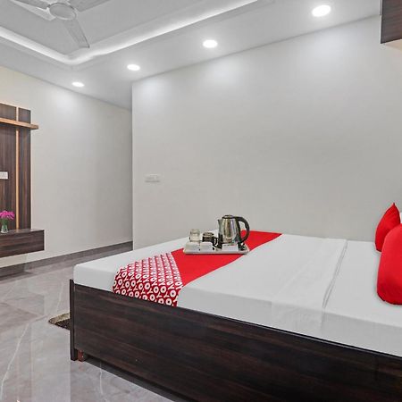 Hotel O Amazing Guest House Nova Deli Exterior foto